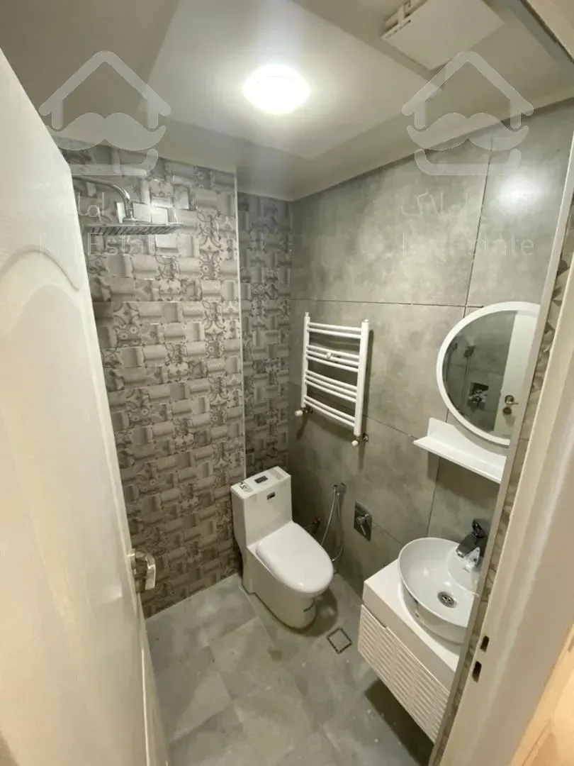 آپارتمان ۱۳۰متر/۳خ/فول امکانات /کلیدنخورده