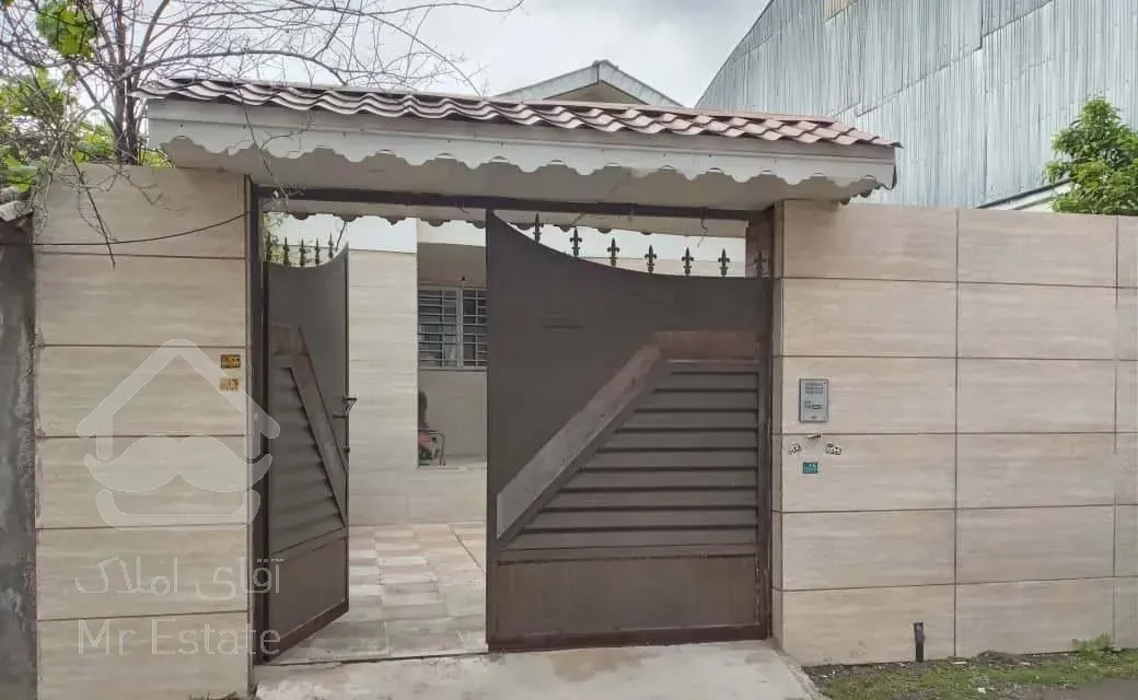 ویلا ۱۲۰ متر زمین،۷۵ بنا،حیاط خلوت باغی. دو خوابه