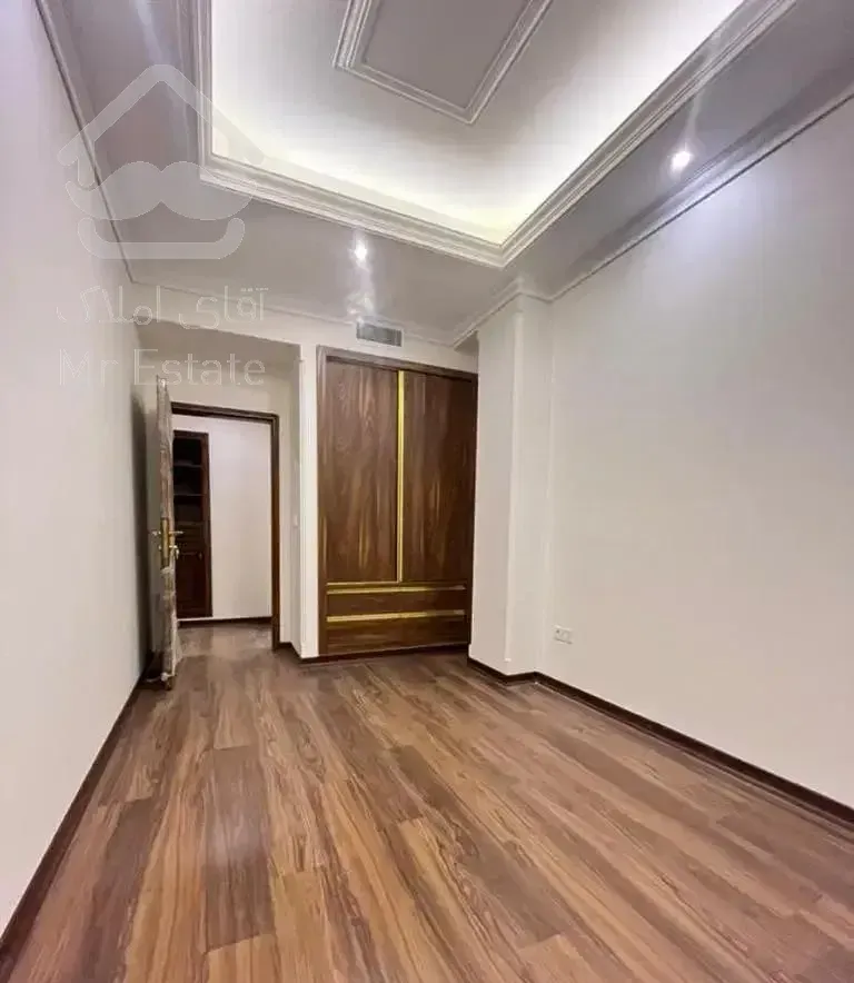 آپارتمان ۱۲۰ متری نوساز در بوستان پاسداران