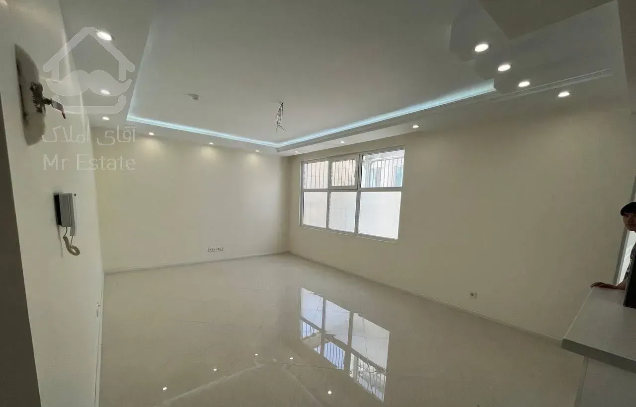 ۷۵متر.دو خواب .خ لارستان