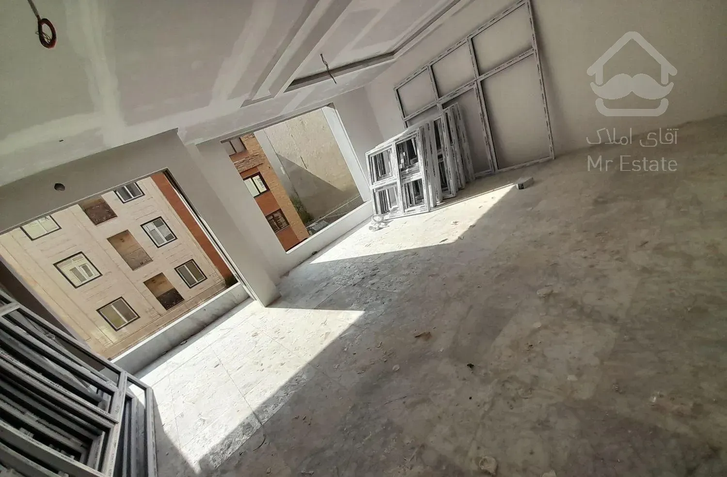 آپارتمان شخصی ساز گلستان ۹۰ ، ۹۵ ، ۱۹۰ سه خواب