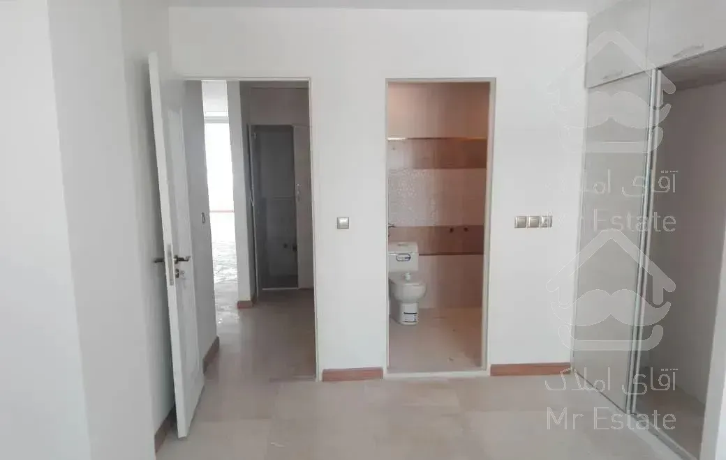 210 متر 3 خواب کلید نخورده / شیان