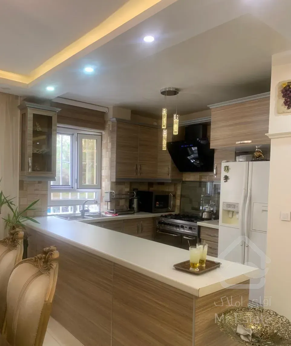 فروش اپارتمان ۹۳ متری شهرک غرب