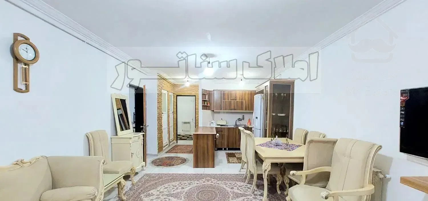 * تخصصی  آپارتمان و ویلا * آپارتمان 79متر طبقه دوم