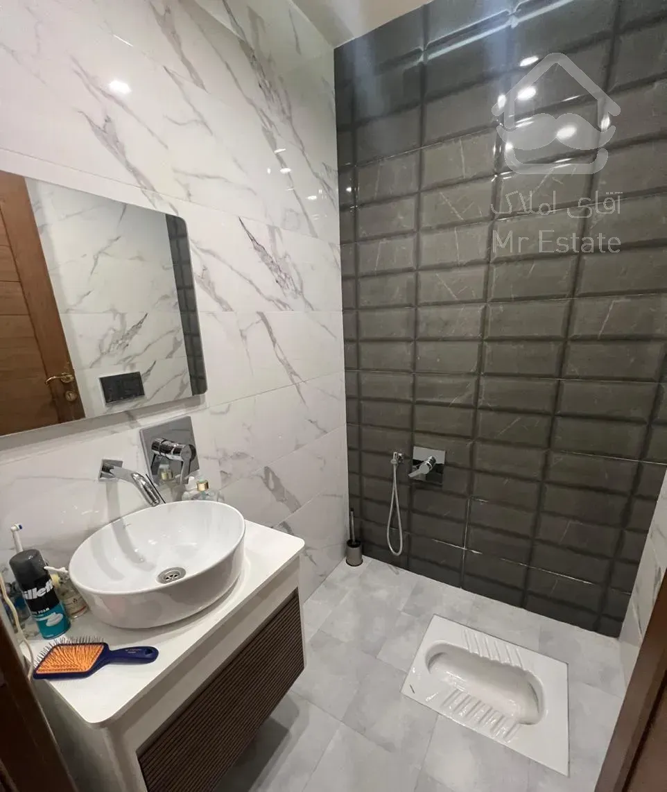 ۸۶متر / دو خواب / ۹ساله