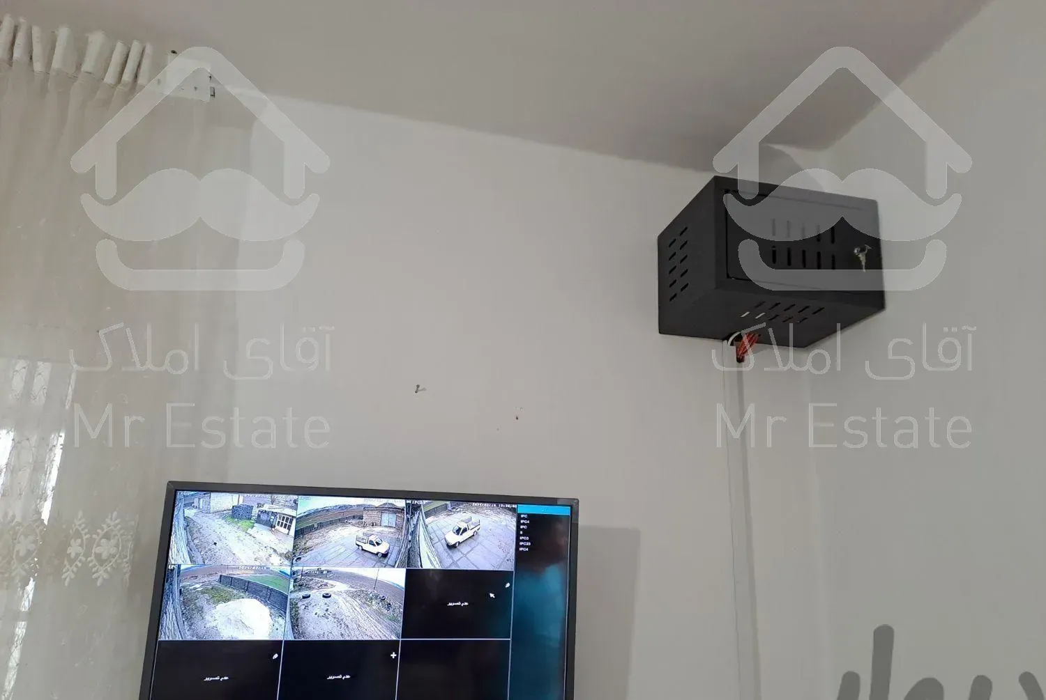 نصاب حرفه ای دوربین مداربسته و برق ساختمان