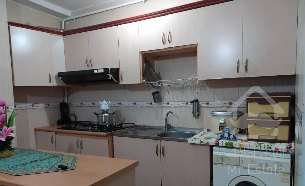 63 متری واقع در خیابان یکتا