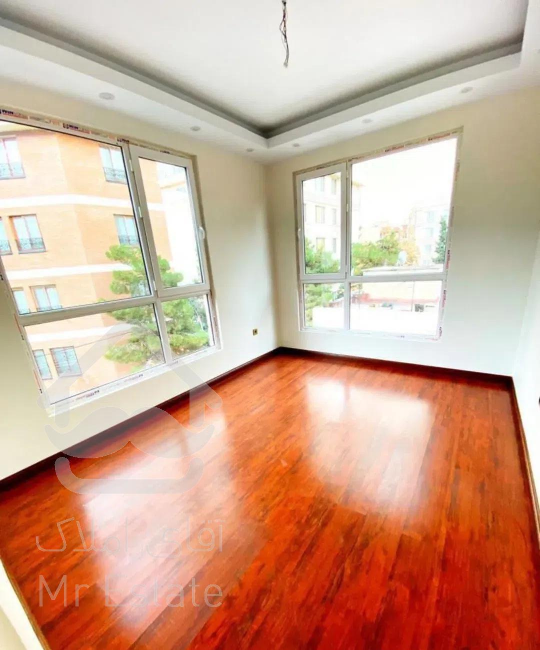 ۱۲۵ متر / اندرزگو/ نوساز