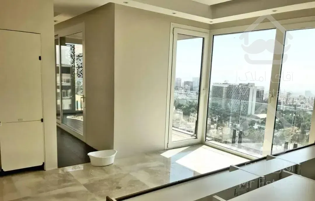 ۹۵۰‌متر پنت هاوس برج باغ