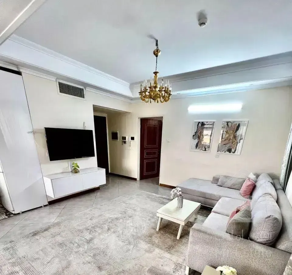 83 متر 2 خواب   تک واحدی  **شمال ستارخان**