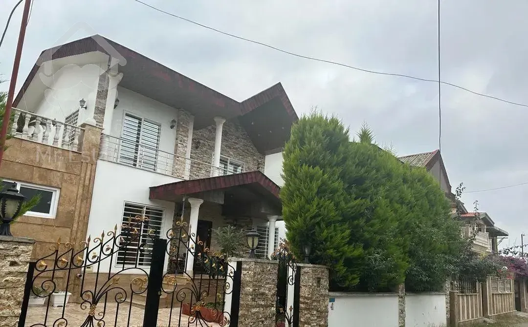 رهن کامل ویلا استخر دار ، پایه کوه