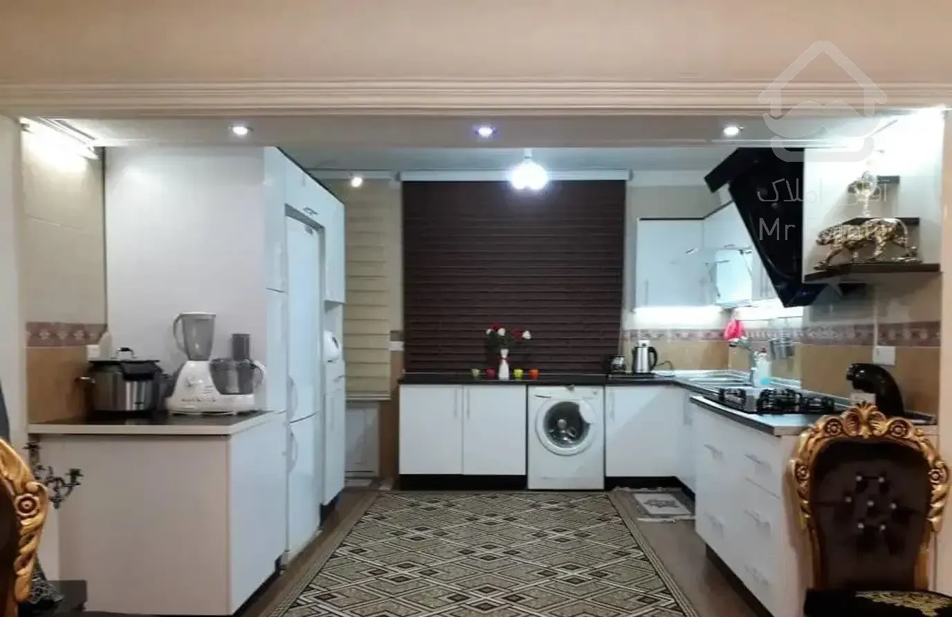 فروش آپارتمان خیابان جمهوری 86 متر 2 خواب