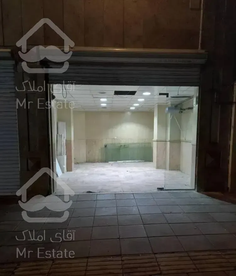 انبار  ۳۰ متری . فقط بعنوان انبار