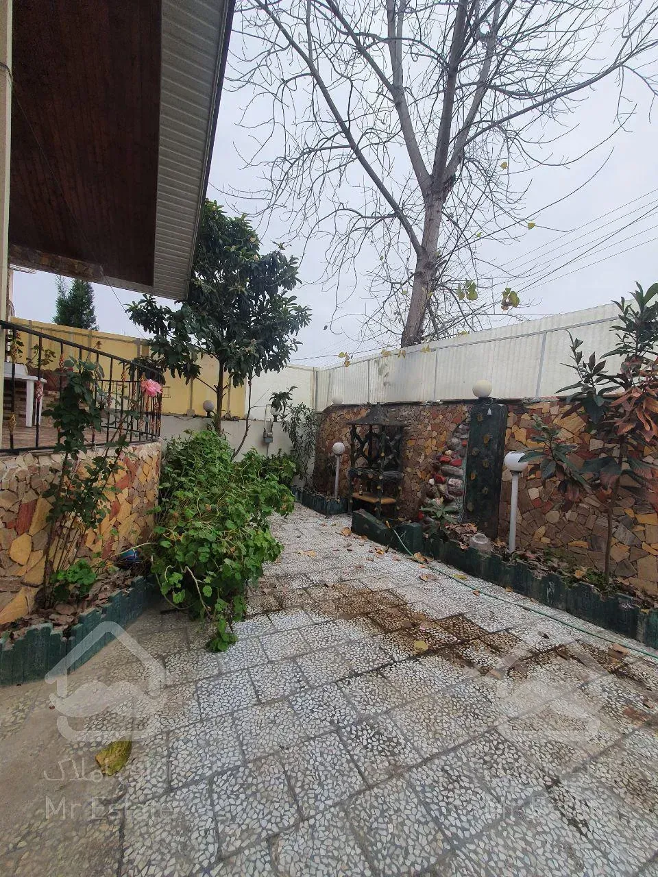 ویلا۲۵۰متری مبله کامل شهرکی ویوی جنگل