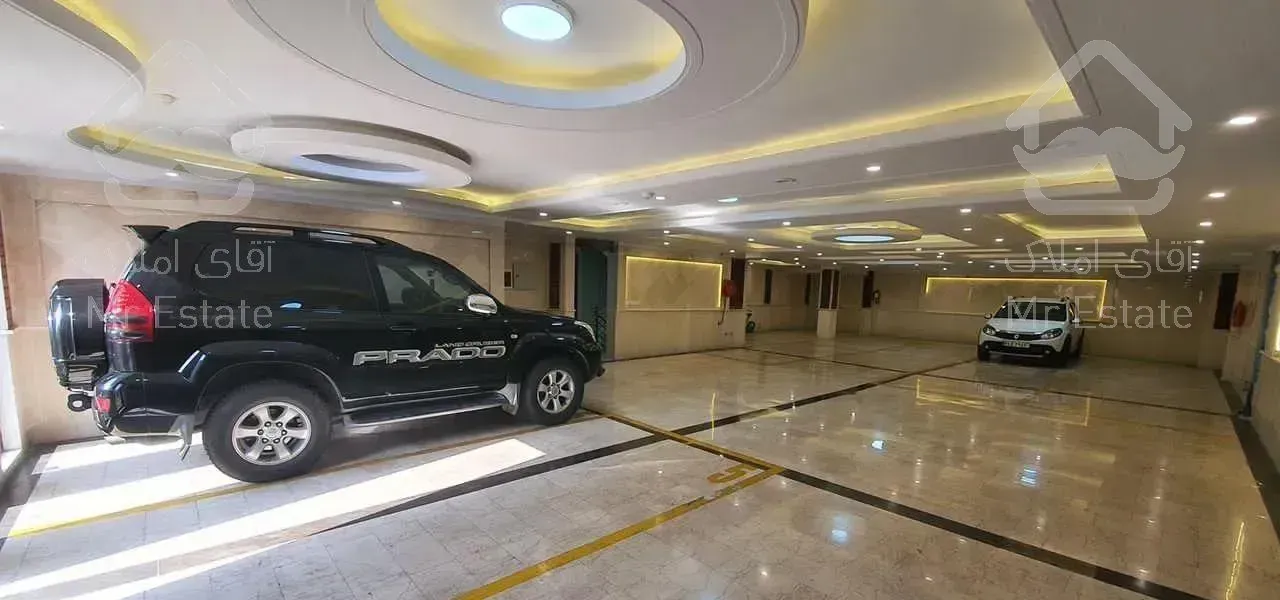 آپارتمان ۱۳۰ متری ۳ خوابه غرب باقری ایزدپناه