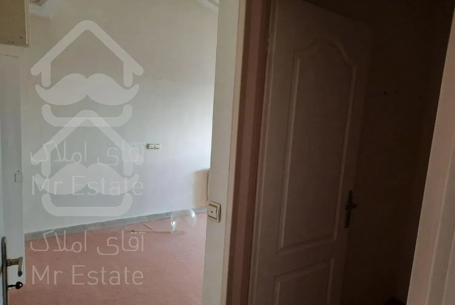 180متری خوش نقشه  رهن کامل قابل تبدیل