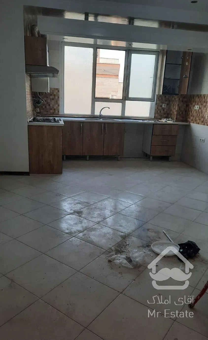 چهارراه مختاری ۵۰متر تکواحدی طبقه ۴