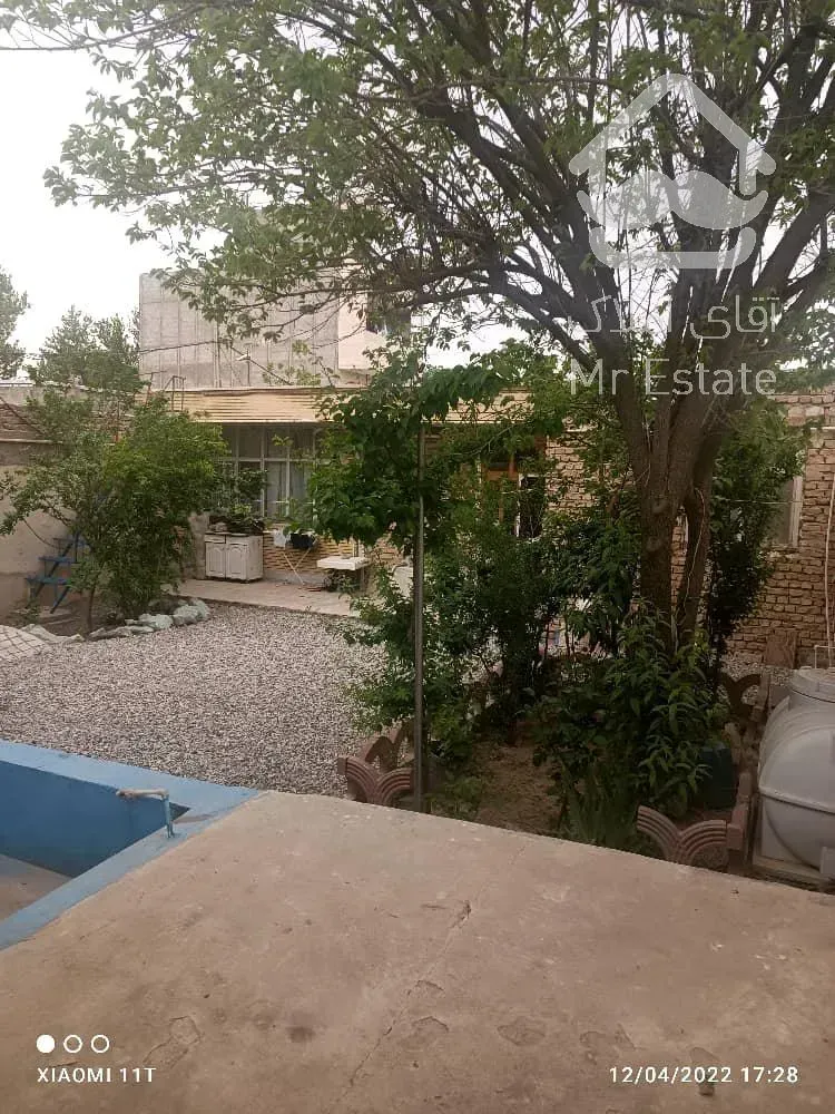 ویلا ۳۰۰ متری