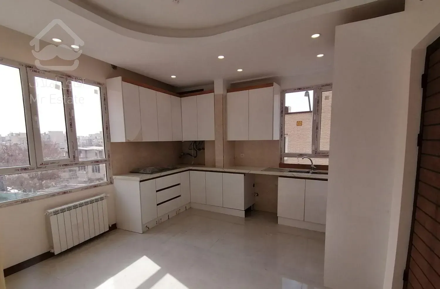 40 متر/ 1 خوابه/ نوساز / سند تکبرگ / پارکینگ