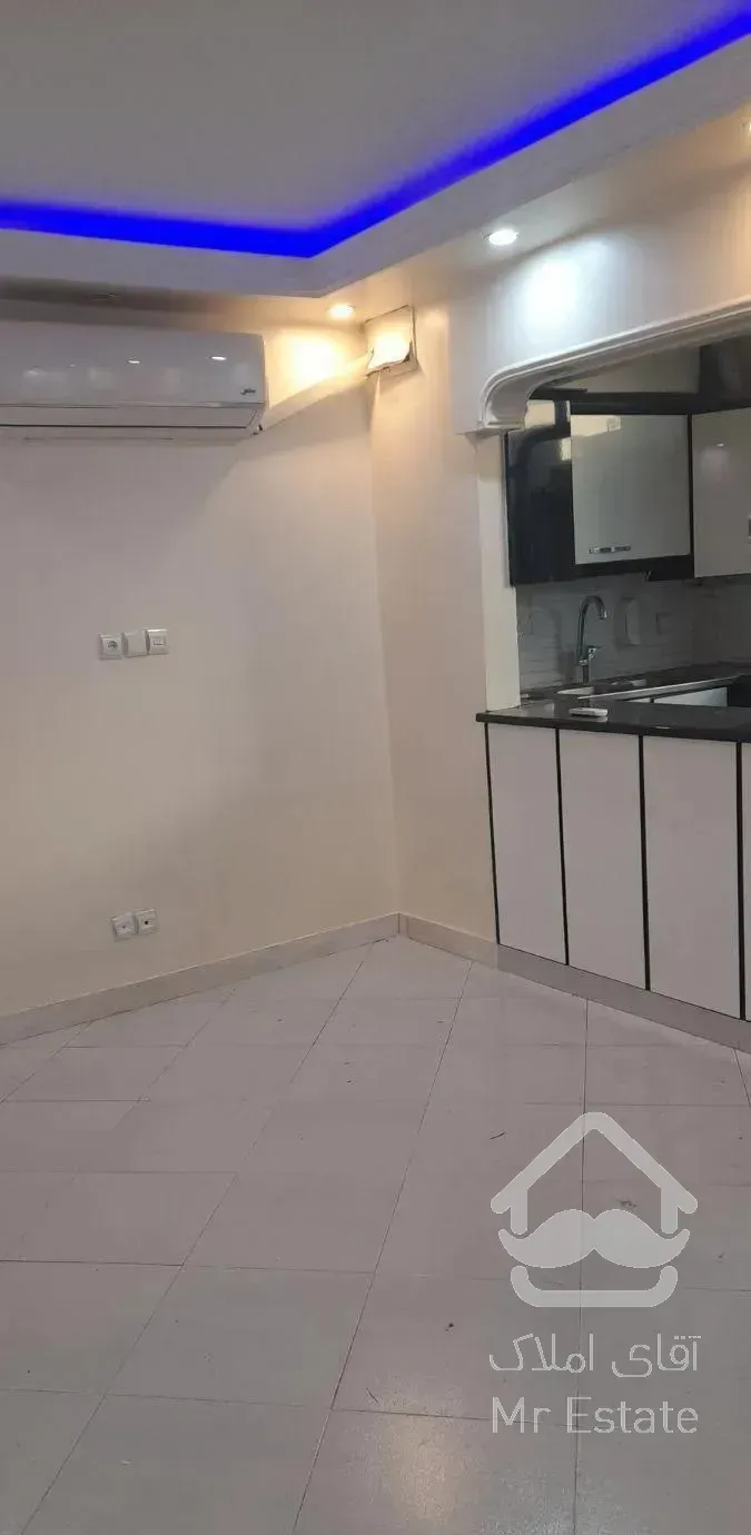 ۶۷ متر دو خوابه فول امکانات میدون فردوسی