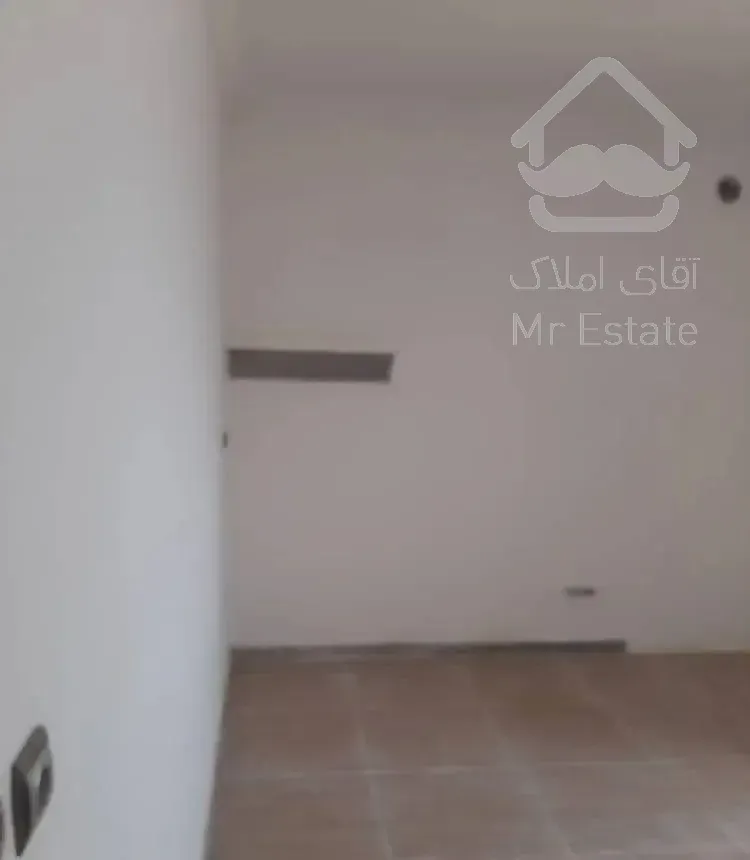 ۳۰۰ متر زمین۹۰ متر بنا دو خواب منطقه جنگلی