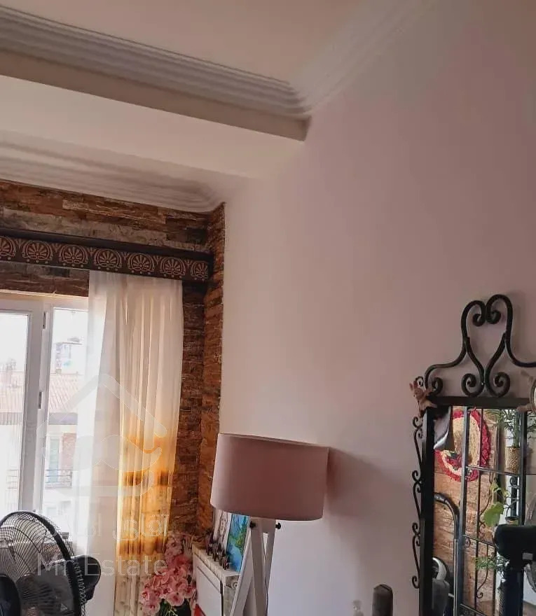 فروش واحد ۱۲۳متری رادیودریا طبقه سوم