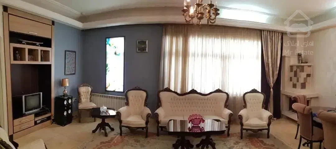 87متر ابتدا اقبال/فول/غرق نور/چسبیده به مترو/کارنو