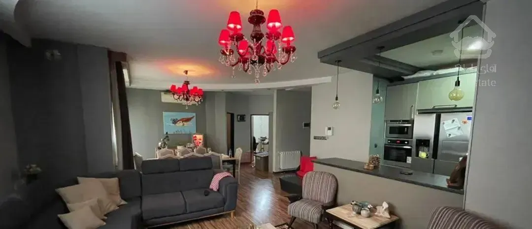 92متر فروشنده واقعی/ اقبال/ زیر فی منطقه/ پیروزی