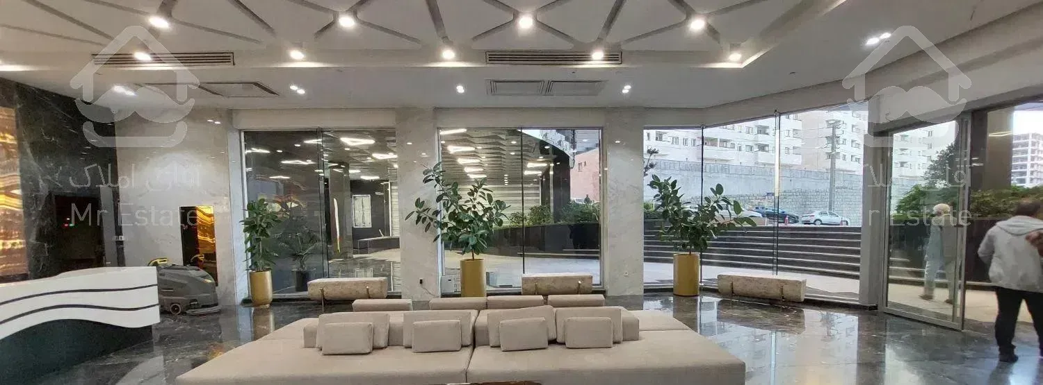 ۸۰‌متر اداری/ چیتگر / با دید دریاچه