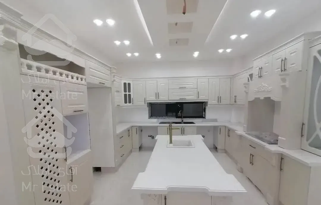 ویلاکاخ نمارومی۴خواب با جکوزی و سونا خشک درچمستان