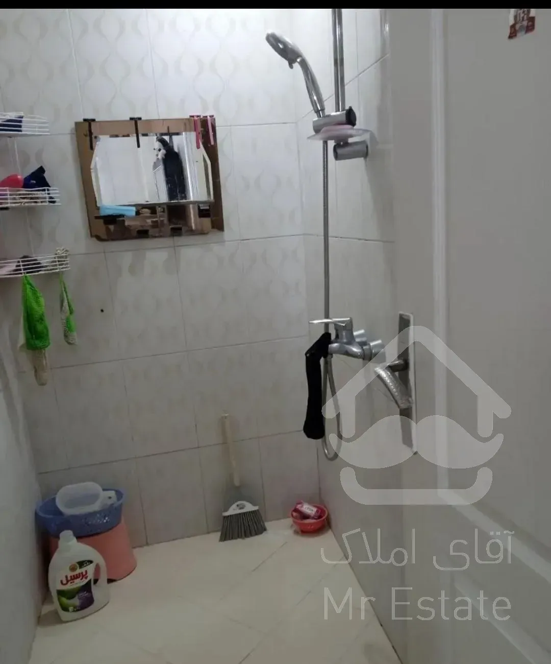 ۶۴ متری تکواحدی