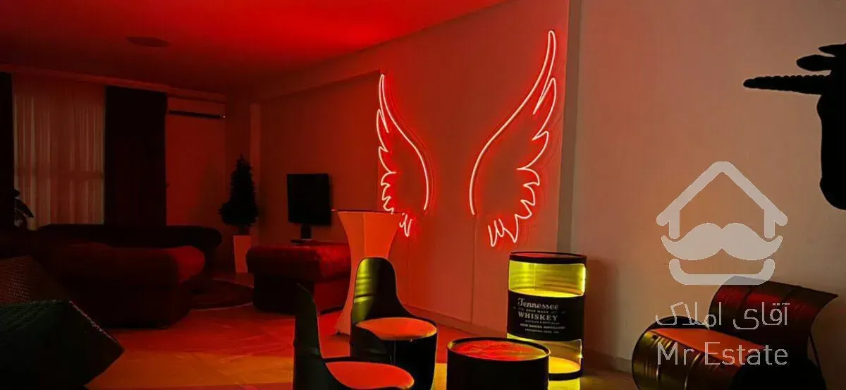 ویلا   ساحلی   فول   لب   دریا