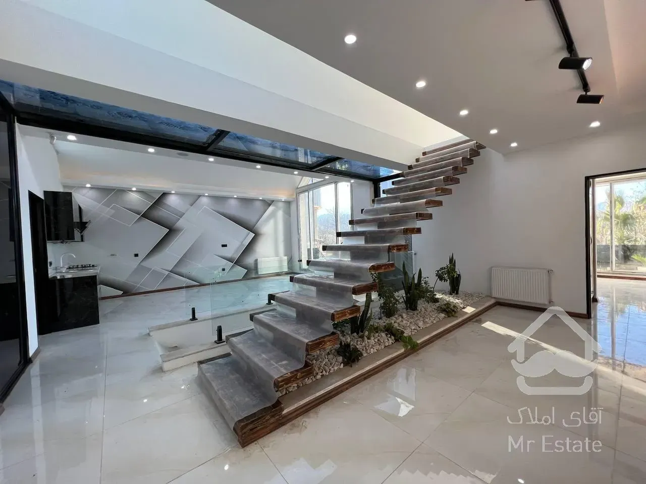 ویلا تریبلکس مدرن اقساط ۶ ماهه پیش پرداخت کلید تحویل