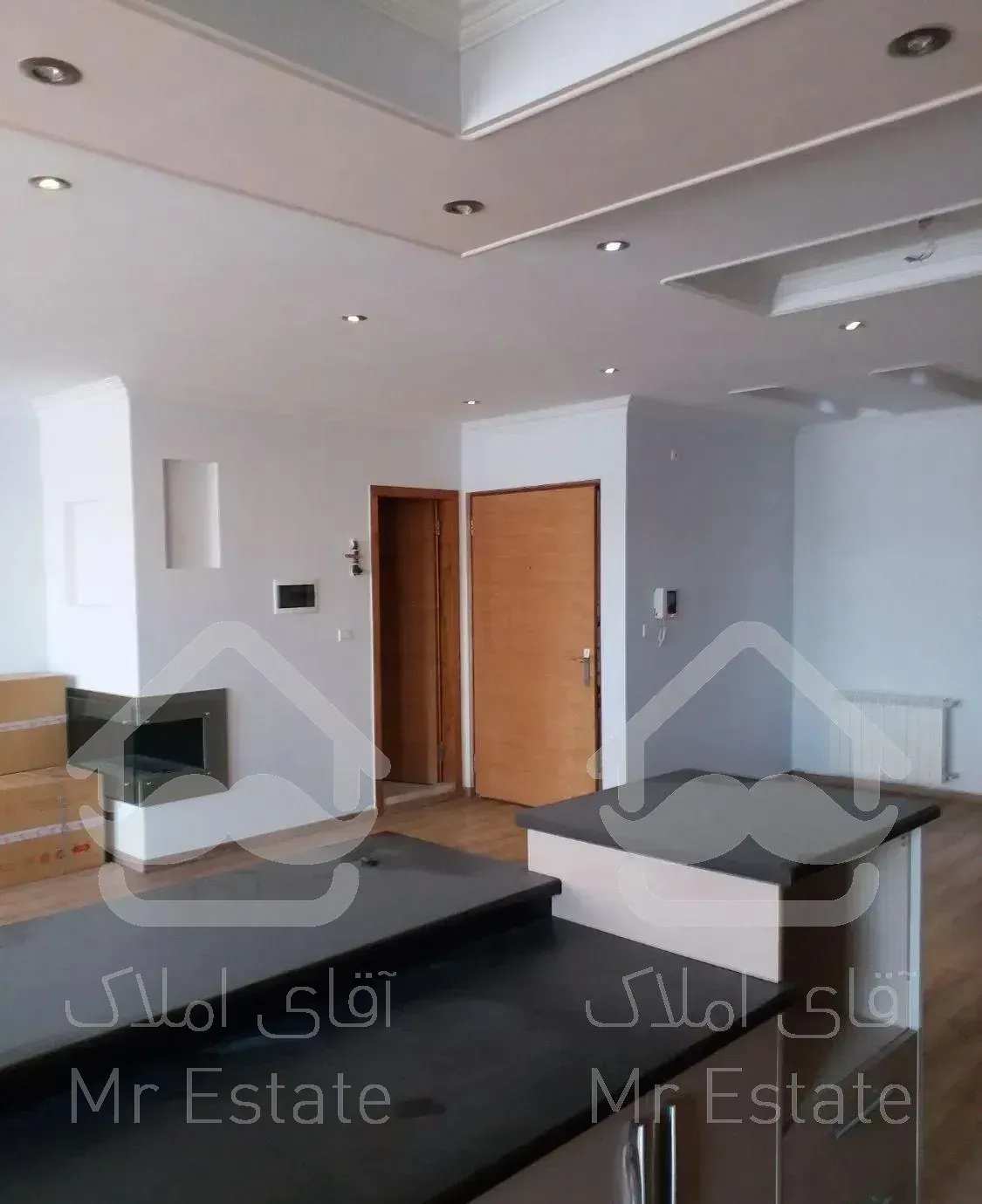 ۳ طبقه آپارتمان  جنوبی   یکجا  دهکده المپیک