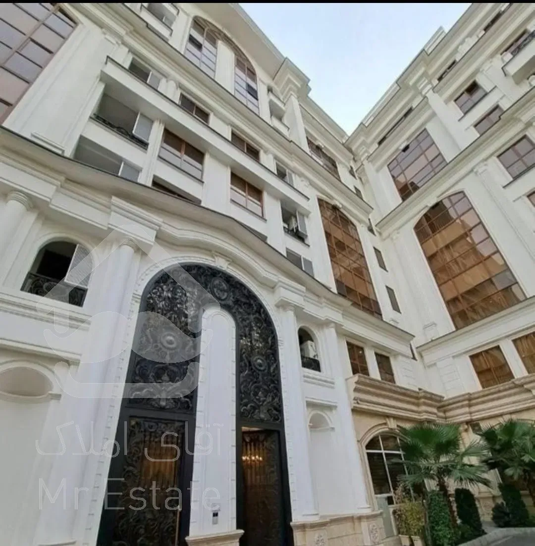 بام اباذر/ ۲۰۰ متر فول مشاعات /برج باغ لوکس و مجلل