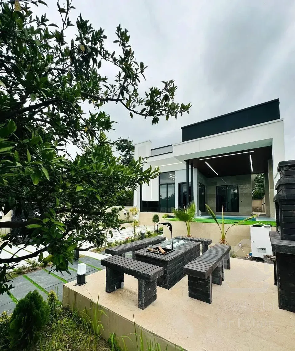 این ویلای جذاب و لاکچری و استخر دار آرزوی همه ست