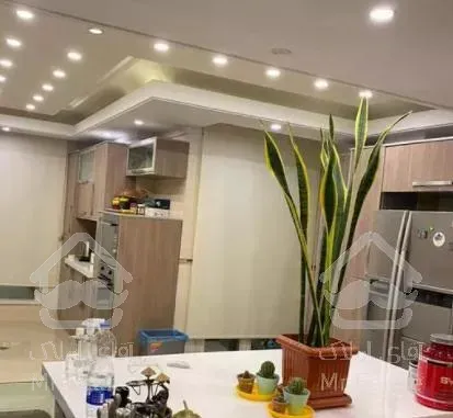 190 متر فول امکانات آلاله شرقی