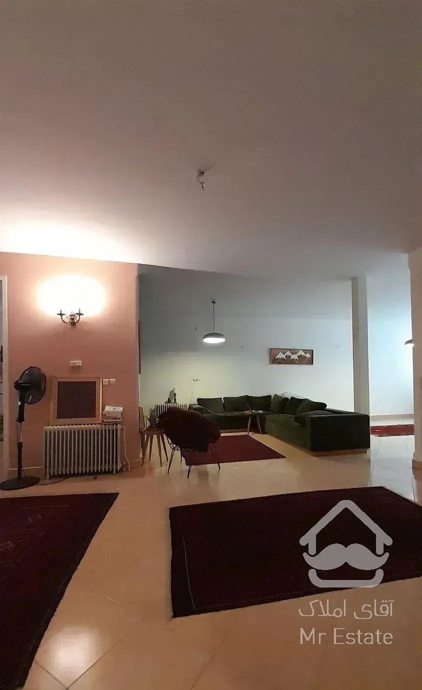 ۱۷۲متر تخلیه نقاشی شده(۱۰۰ متر حیاط مستقل )تک گیشا