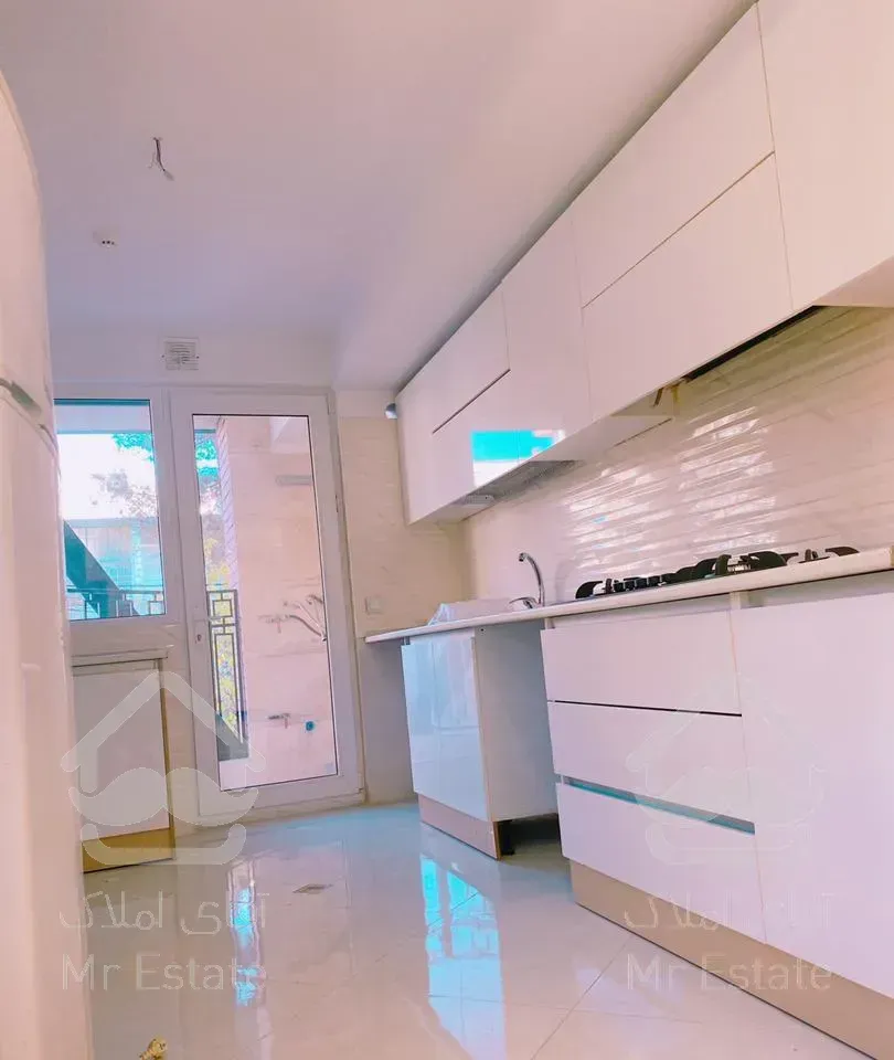 120متر  / 2 خواب /خوش نقشه فول /بدون مشابه طرشت