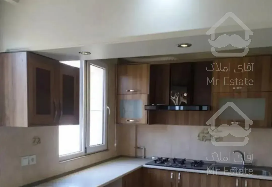 135متر 3خوابه فول امکانات بلوار کشاورز جمالزاده