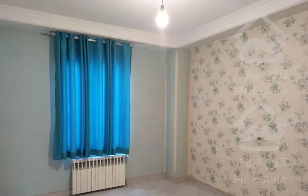 درختی 80متری با پارکینگ اختصاصی