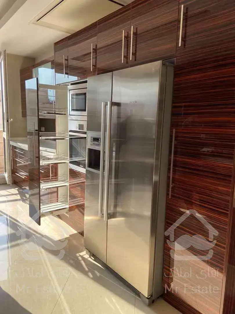 رهن و اجاره ۲۰۰ متری نیاوران