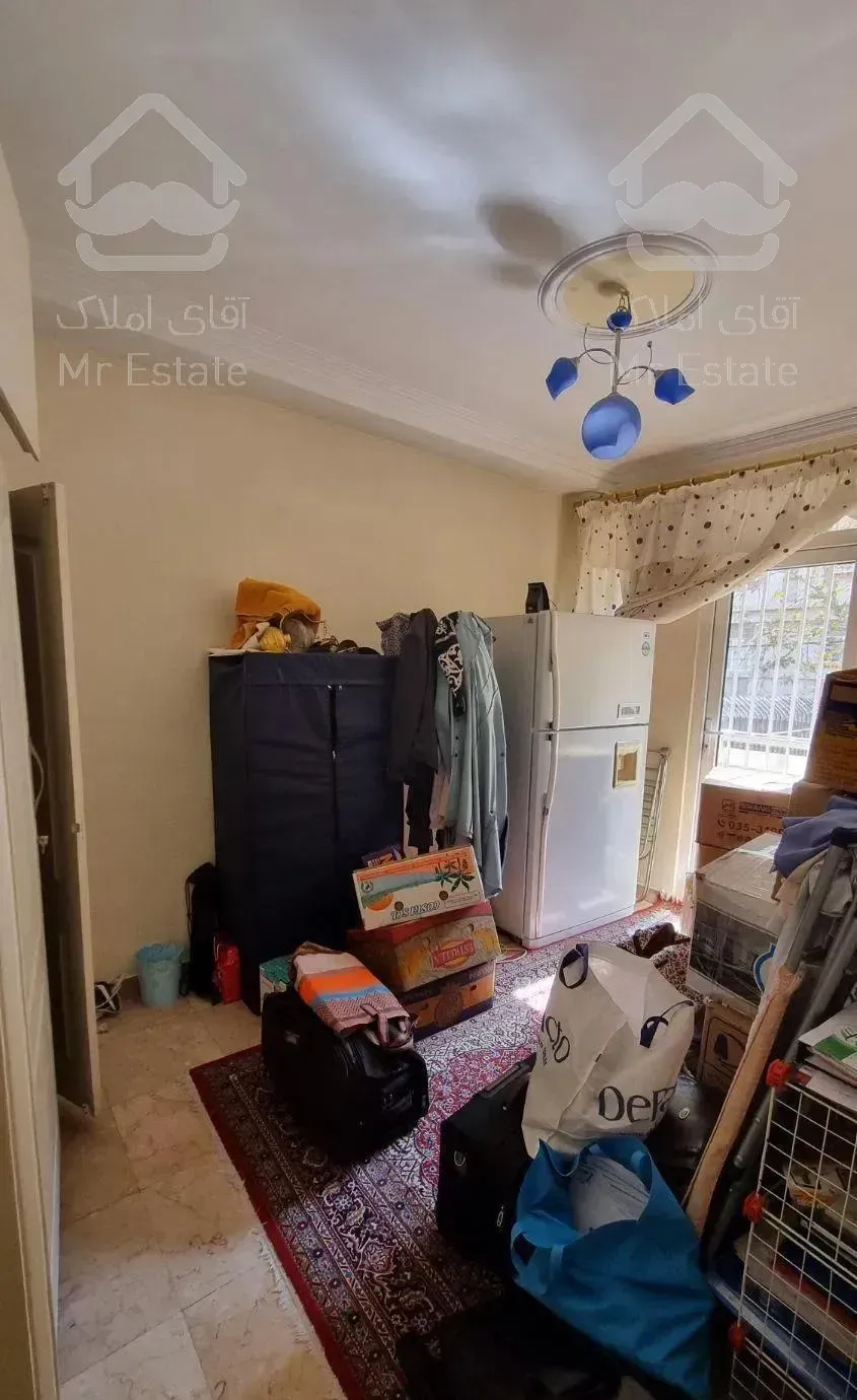 ۱۲۷ متر شمال فاطمی سه خواب