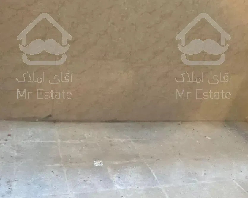 ۵۲متر ۷متر حیاط خلوت فلکه اول تهرانپارس نوساز