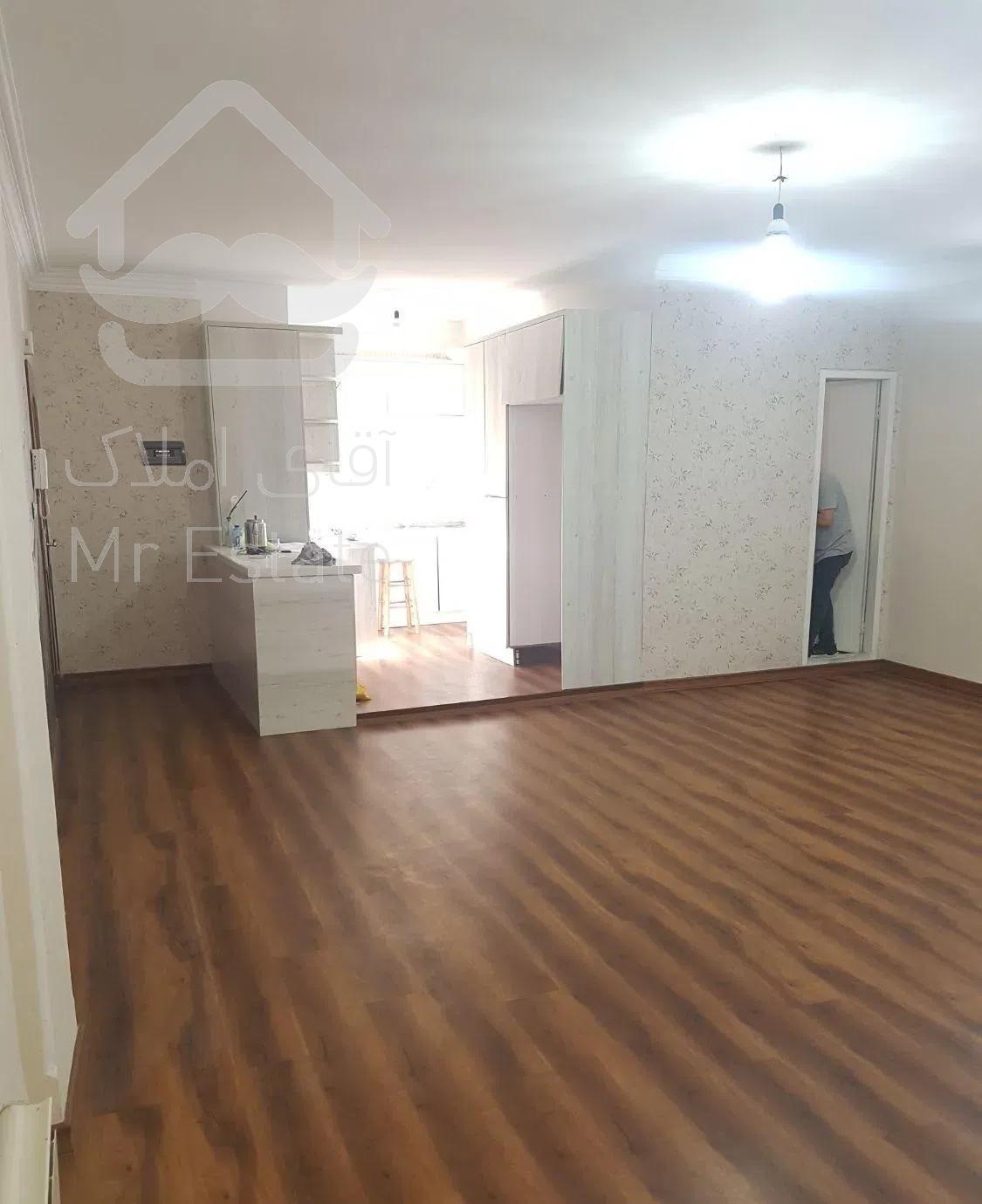 ۶۴ متر  تهرانپارس غربی  با امکانات