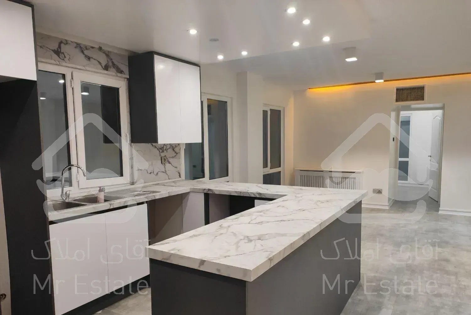 تک‌واحدی آبشار 80m