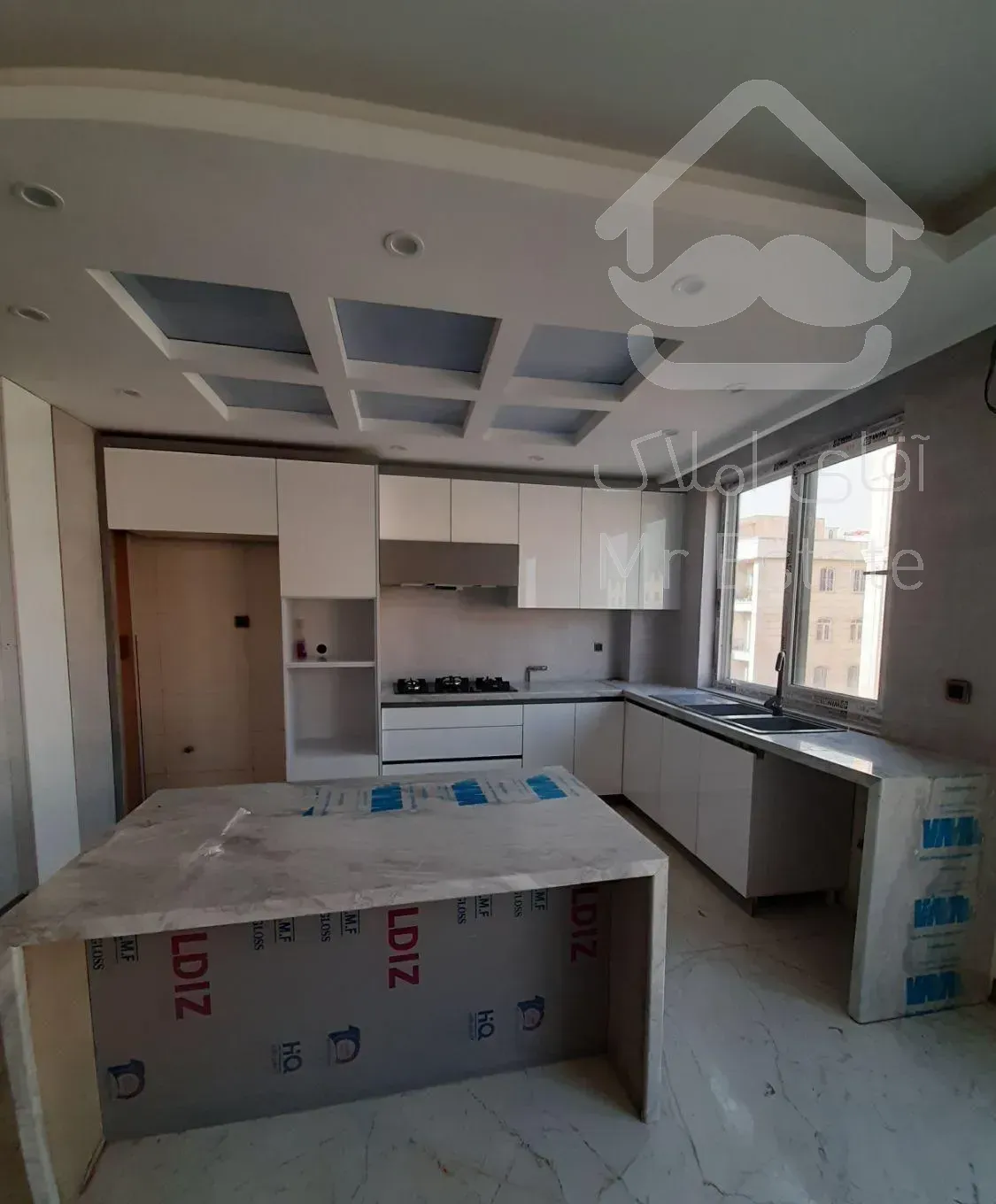 ۸۲ متر آپارتمان شهید عراقی خوش نقشه با امکانات