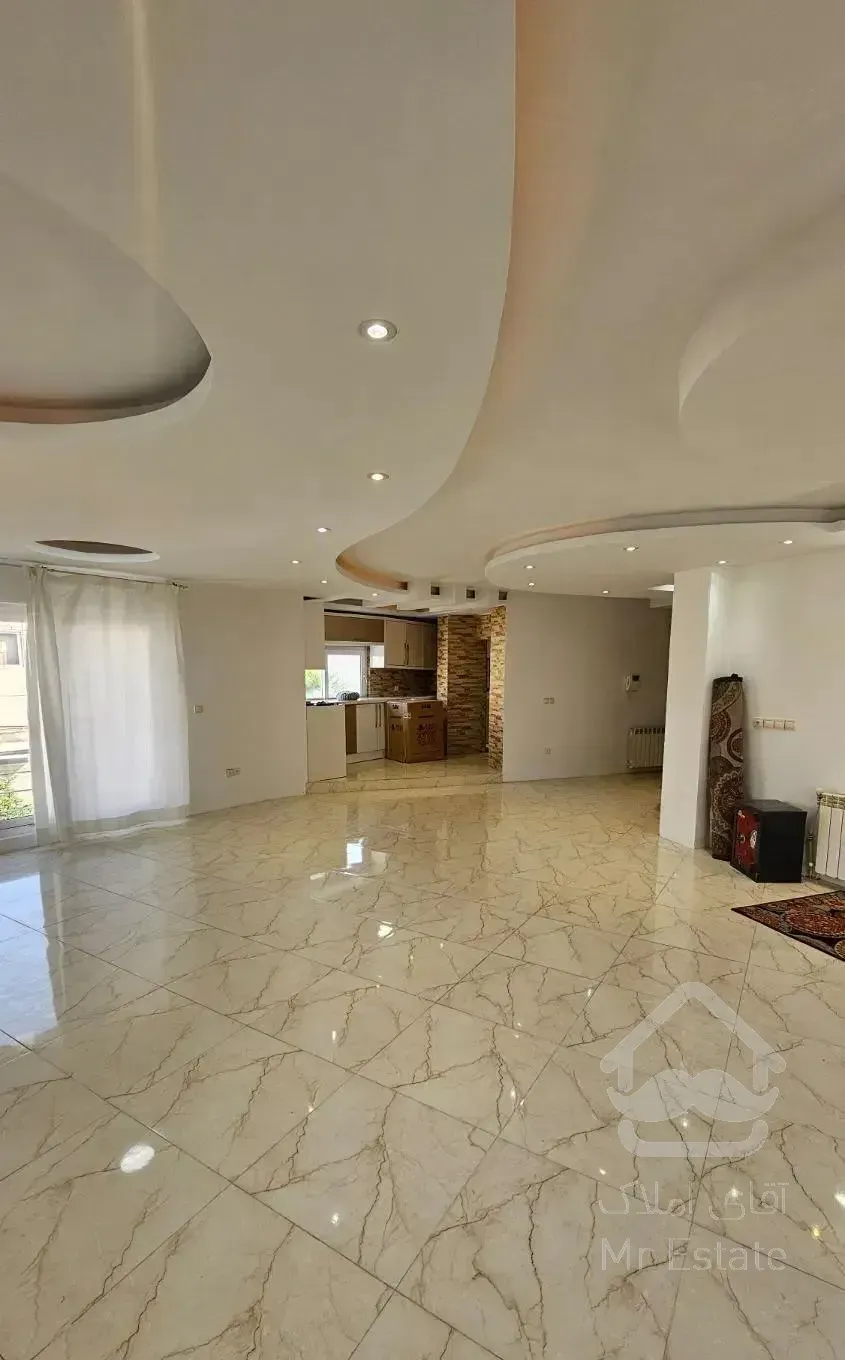 ۱۴۵ متری نوساز با نور فراوان و دلباز