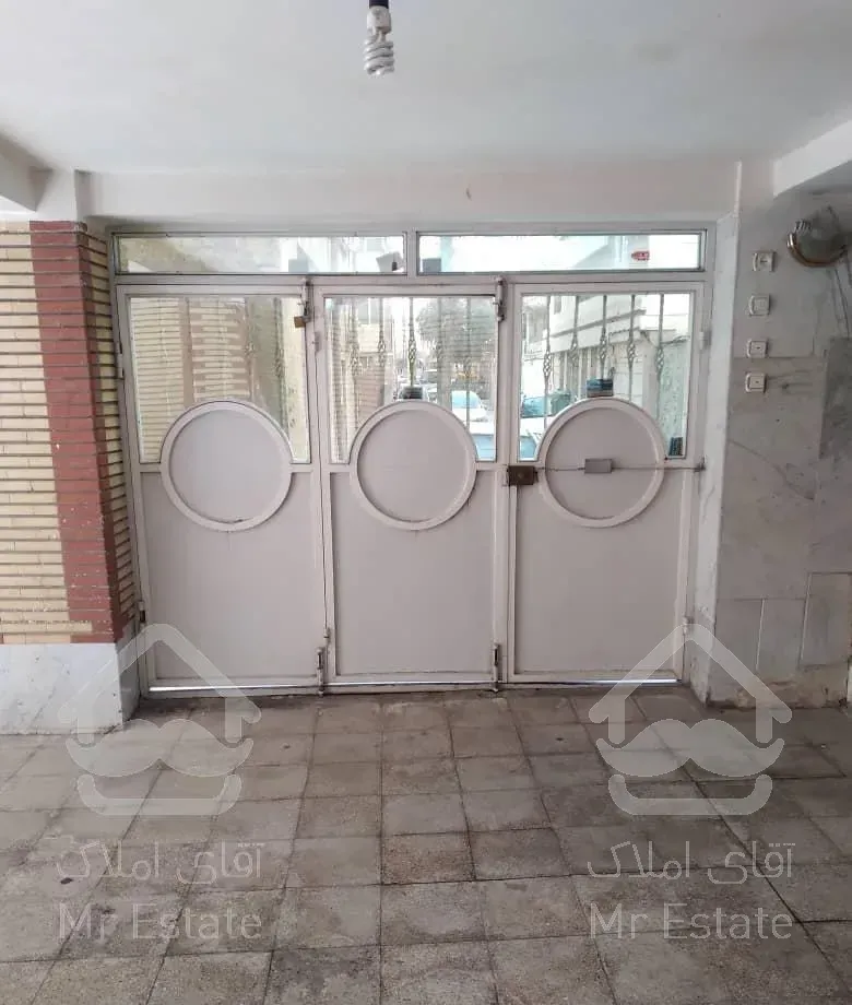 پارکینگ اختصاصی رهن داده میشود