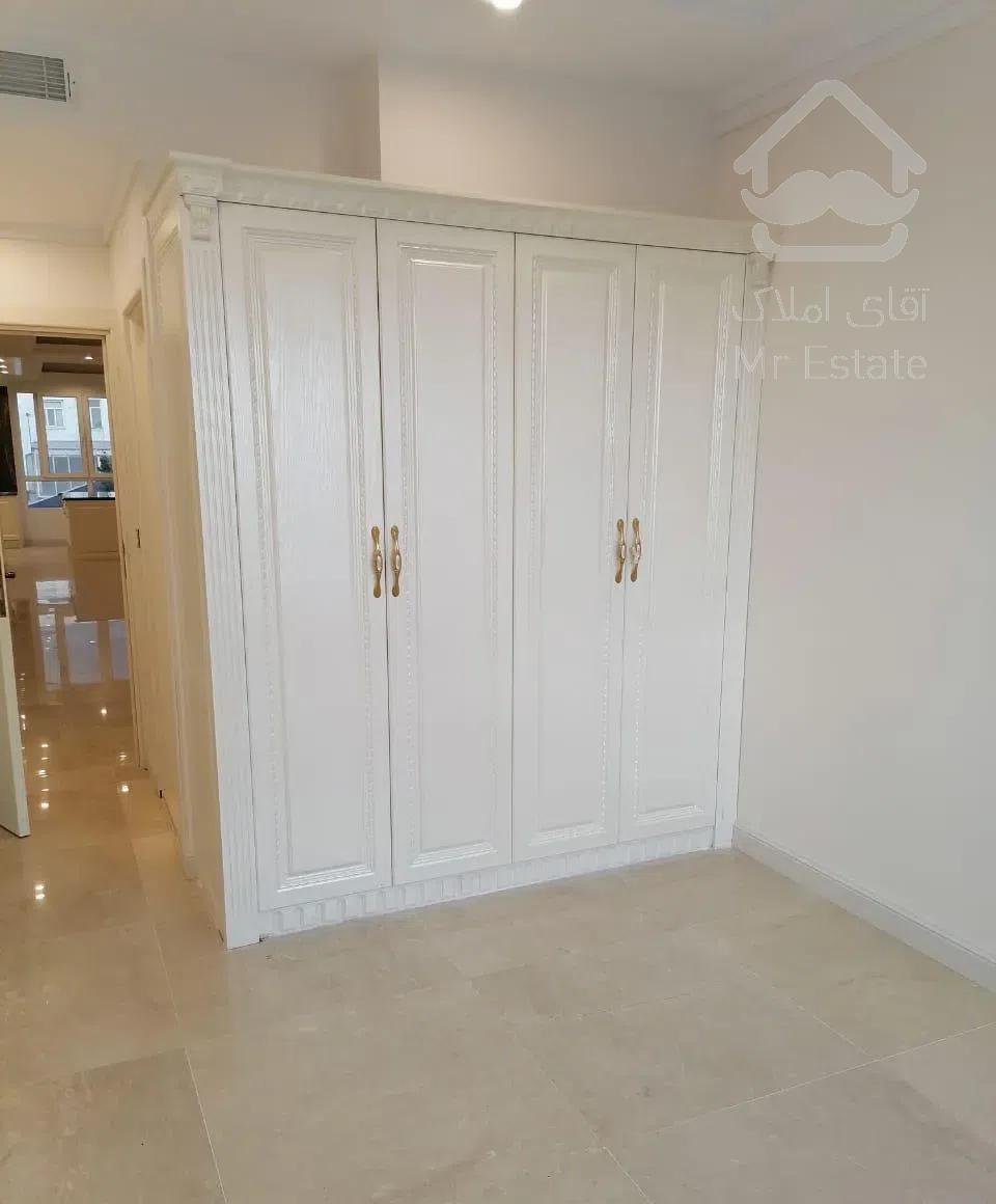 ۱۴۰متر یکساله سه خواب  خ ۱۵۴